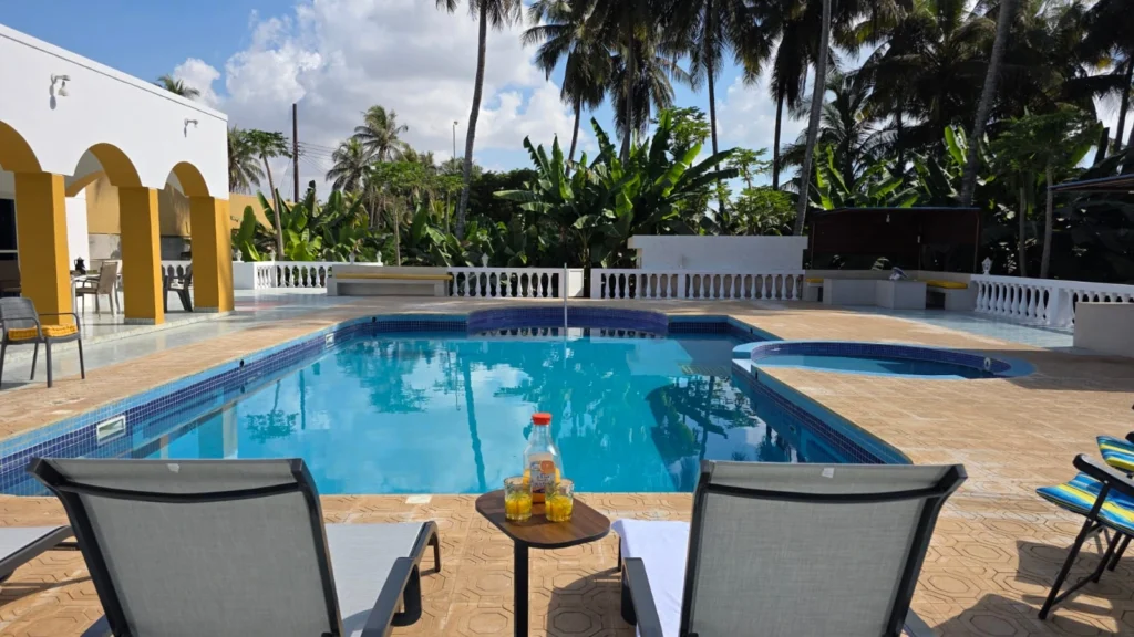 dive and accommodation (5)